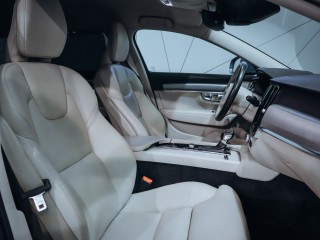 Volvo V90 D5 Momentum 173 kW AWD