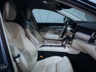 Volvo V90 D5 Momentum 173 kW AWD