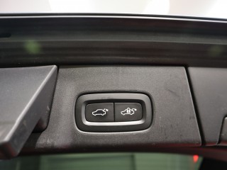 Volvo V90 D5 Momentum 173 kW AWD