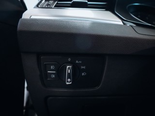Volkswagen Passat 1.5TSi, Elegance 110 kW
