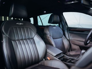 Škoda Superb L&K 4x4, 147 kW, TAŽNÉ, PANO