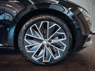 Škoda Superb L&K 4x4, 147 kW, TAŽNÉ, PANO