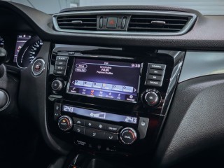 Nissan Qashqai 1.3 DIG-T 140 N-Connecta