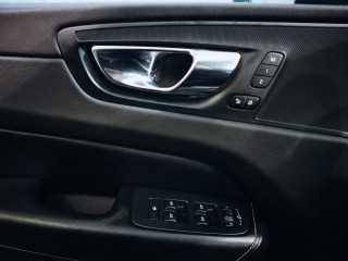 Volvo XC60 T5 AWD 184kW