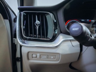 Volvo V60 T8 Inscription AWD