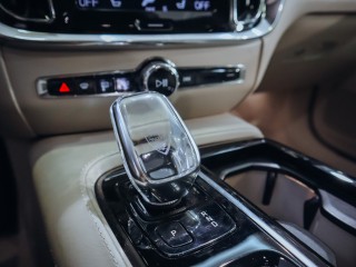 Volvo V60 T8 Inscription AWD