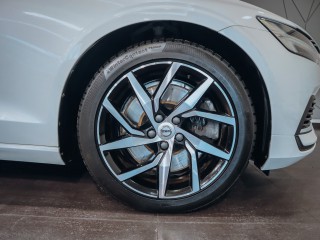 Volvo V60 T8 Inscription AWD