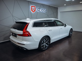 Volvo V60 T8 Inscription AWD