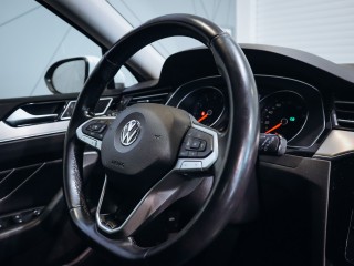 Volkswagen Passat 1.5TSi, Elegance 110 kW