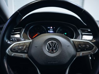 Volkswagen Passat 1.5TSi, Elegance 110 kW