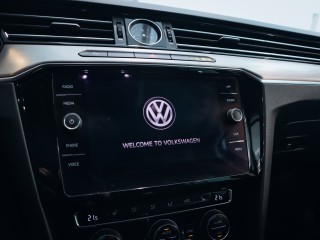 Volkswagen Passat 2.0TDI, R-Line 140 kW