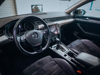 Volkswagen Passat 2.0TDI, R-Line 140 kW