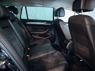 Volkswagen Passat 2.0TDI, R-Line 140 kW