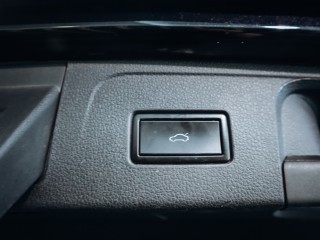 Volkswagen Passat 2.0TDI, R-Line 140 kW