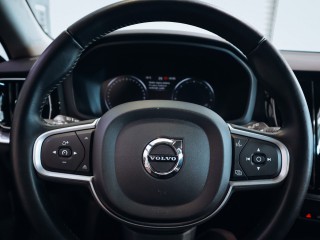 Volvo V60 D4 FWD Drive-E Momentum Auto