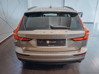 Volvo V60 D4 FWD Drive-E Momentum Auto