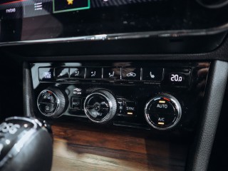 Škoda Superb Scout 2.0TDI DSG, LED MATRIX