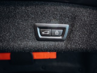 BMW 330d M-paket