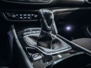 Opel Insignia 1.6 Turbo OPC - Rezervace