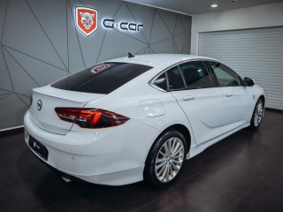 Opel Insignia 1.6 Turbo OPC - Rezervace