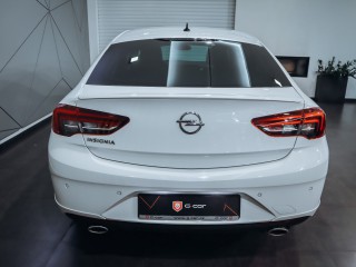 Opel Insignia 1.6 Turbo OPC - Rezervace