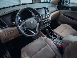 Hyundai Tucson 2.0CRDI 4WD Premium 136kW