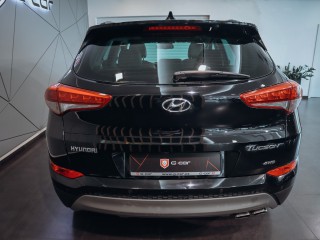 Hyundai Tucson 2.0CRDI 4WD Premium 136kW