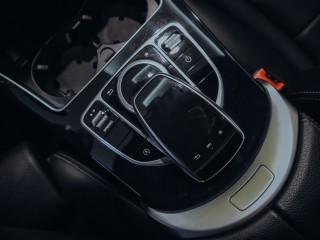 Mercedes-Benz C 400 kombi 4MATIC AMG 245 kW