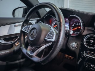 Mercedes-Benz C 400 kombi 4MATIC AMG 245 kW