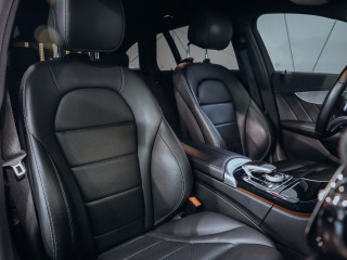 Mercedes-Benz C 400 kombi 4MATIC AMG 245 kW