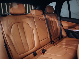 BMW X5 40i xDrive, M-Paket REZERVACE