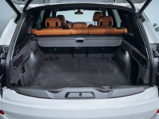 BMW X5 40i xDrive, M-Paket REZERVACE