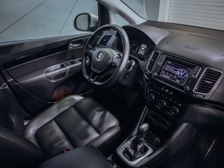 Volkswagen Sharan 2.0 TDI BMT DSG Highline