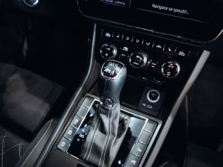 Škoda Superb 2.0 TSI 206kW SportLine 4x4