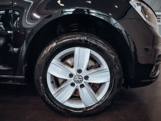 Volkswagen Caddy Maxi 1.4 TSI DSG Comfortline