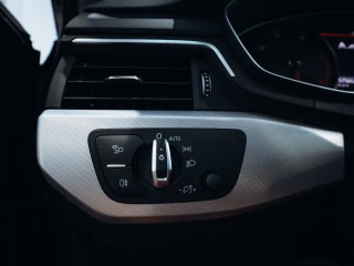 Audi A4 2.0TDI Avant sport Quattro