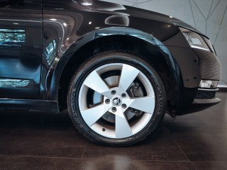 Škoda Octavia 2.0 TSI 140kW DSG Style 4x4