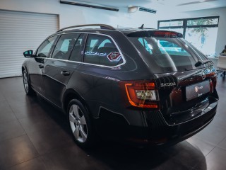 Škoda Octavia 2.0 TSI 140kW DSG Style 4x4