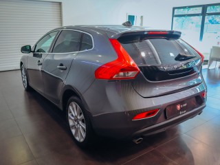 Volvo V40 D3, 135 kW POLESTAR, Automat