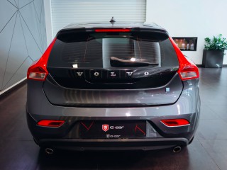 Volvo V40 D3, 135 kW POLESTAR, Automat