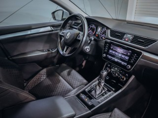 Škoda Superb Combi 2.0 TDI DSG 140kW