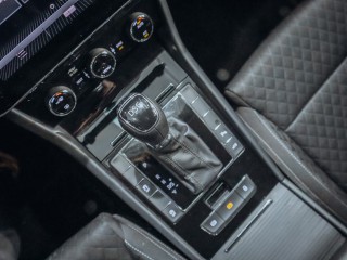 Škoda Superb Combi 2.0 TDI DSG 140kW