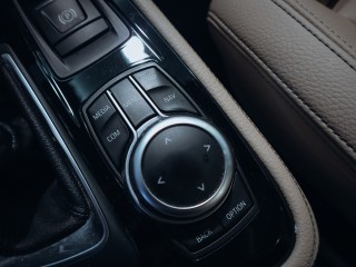 BMW 220i M SPORT 7míst