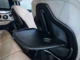 BMW 220i M SPORT 7míst