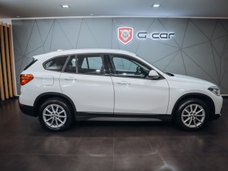 BMW X1 sDrive 18i aut. *REZERVACE*