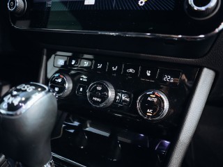 Škoda Superb 2.0 TDI 4x4 DSG L&K 140kW