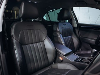 Škoda Superb 2.0 TDI 4x4 DSG L&K 140kW