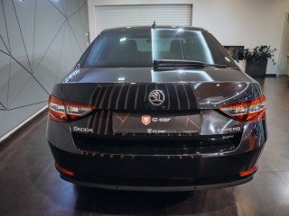 Škoda Superb 2.0 TDI 4x4 DSG L&K 140kW
