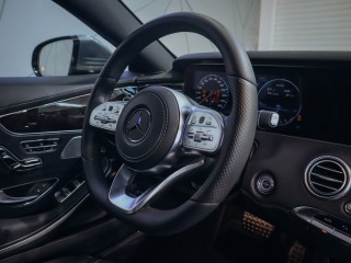 Mercedes-Benz S 560 4MATIC AMG