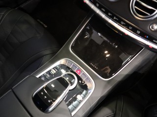 Mercedes-Benz S 560 4MATIC AMG